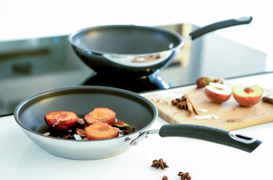 How to Measure a Frying Pan | Buying Guides